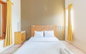 OYO 1340 Wisma Alamanda